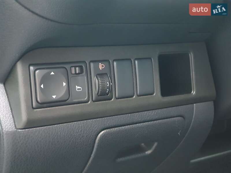 Хэтчбек Nissan Note 2011 в Летичеве