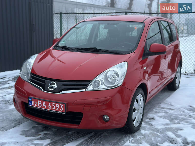 Хэтчбек Nissan Note 2010 в Виннице