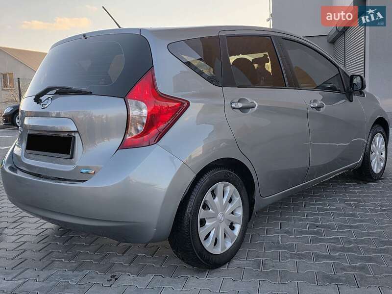 Хэтчбек Nissan Note 2014 в Хмельницком