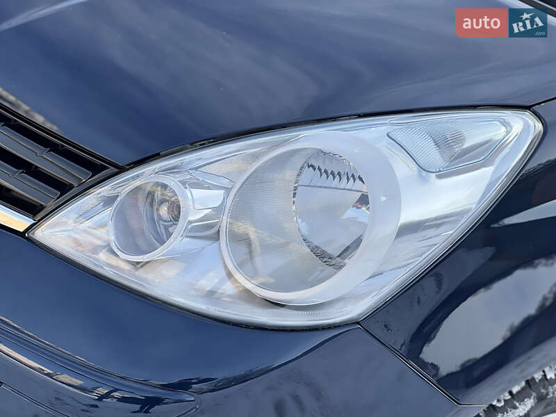 Хэтчбек Nissan Note 2009 в Виннице фото 48 Хэтчбек Nissan Note 2009 в Виннице