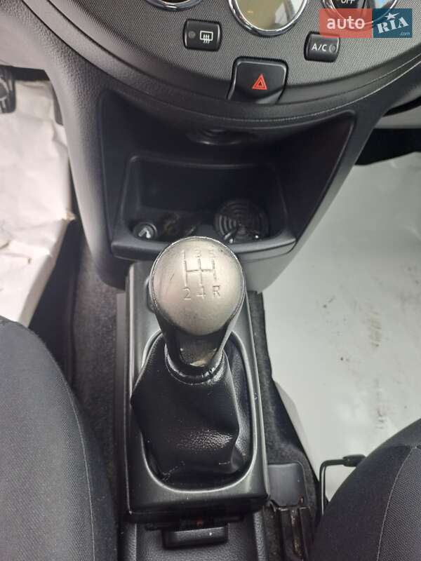 Хэтчбек Nissan Note 2006 в Славуте