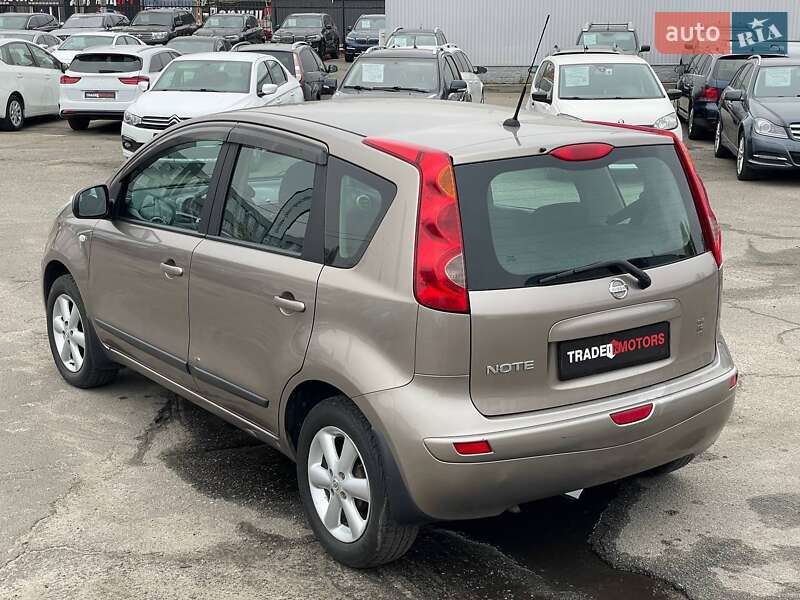 Хэтчбек Nissan Note 2007 в Киеве