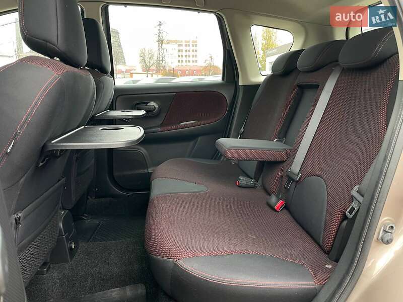 Хэтчбек Nissan Note 2007 в Киеве