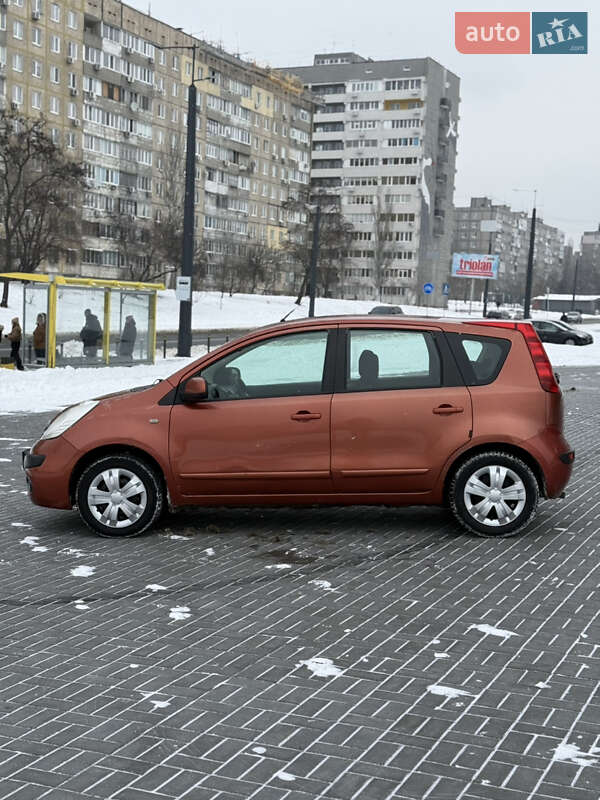 Хэтчбек Nissan Note 2007 в Днепре фото 2 Хэтчбек Nissan Note 2007 в Днепре