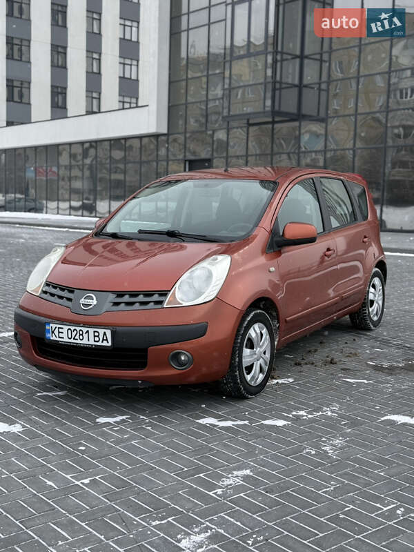 2007 Nissan Note, VIN SJNFAAE11U1121201:plate — фото 1 (autoria)