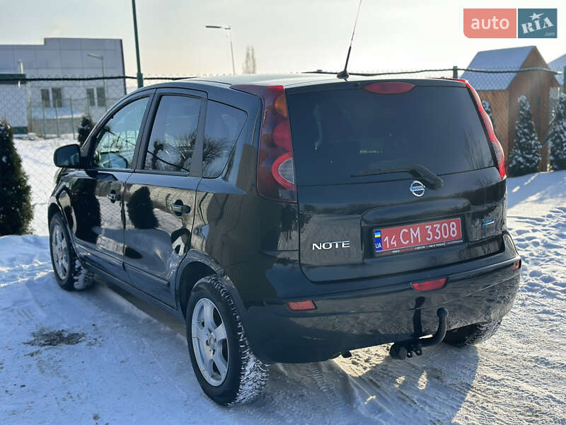 Хэтчбек Nissan Note 2009 в Виннице