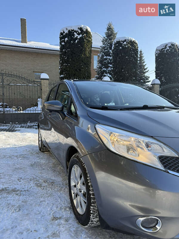 Хэтчбек Nissan Note 2013 в Луцке