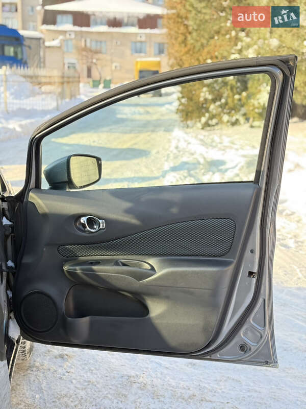 Хэтчбек Nissan Note 2013 в Луцке