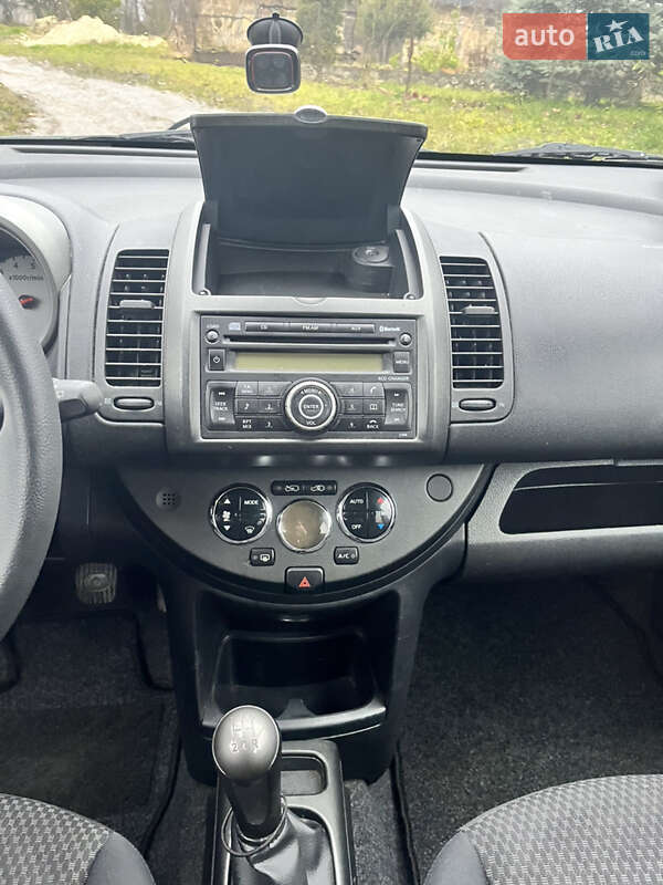 Хэтчбек Nissan Note 2007 в Збараже