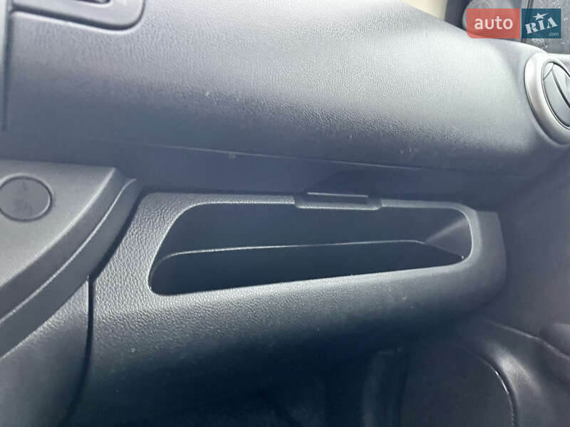 Хэтчбек Nissan Note 2007 в Збараже