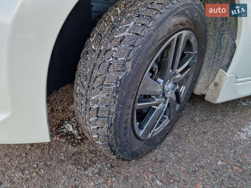 Хетчбек Nissan Note 2012 в Кропивницькому