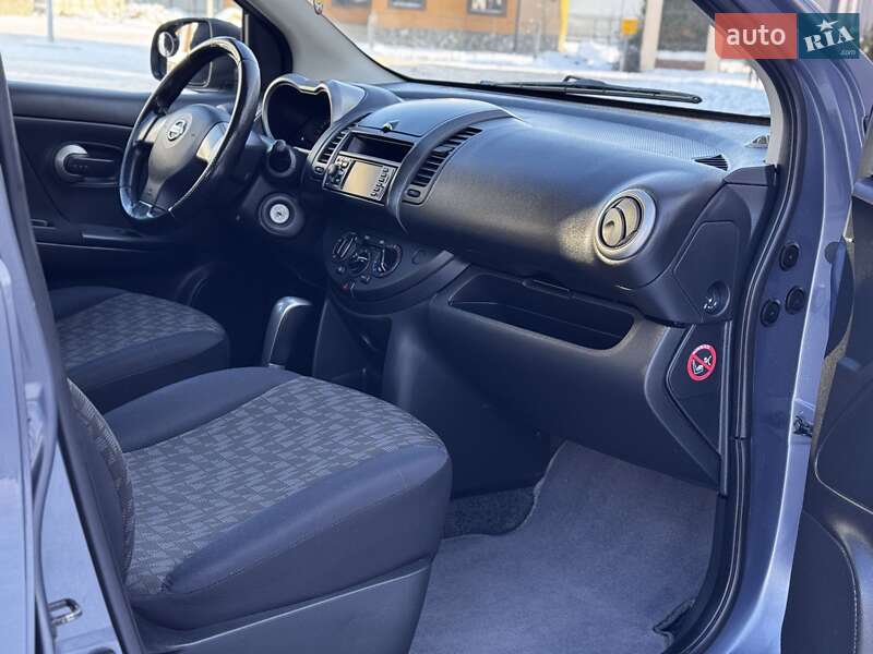 Хэтчбек Nissan Note 2008 в Виннице