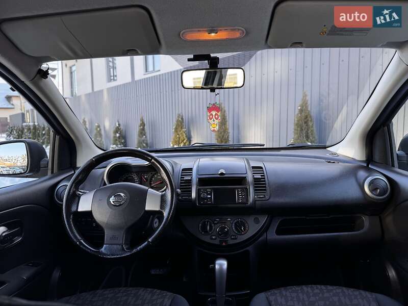 Хэтчбек Nissan Note 2008 в Виннице