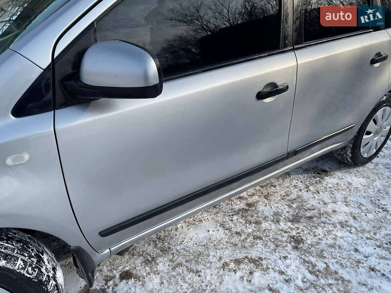 Хетчбек Nissan Note 2008 в Полтаві