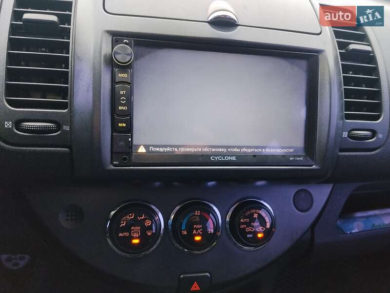 Хэтчбек Nissan Note 2008 в Виннице