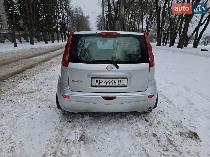Хетчбек Nissan Note 2008 в Запоріжжі