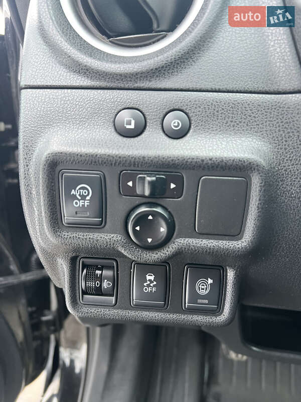 Хетчбек Nissan Note 2014 в Львові фото 22 Хетчбек Nissan Note 2014 в Львові