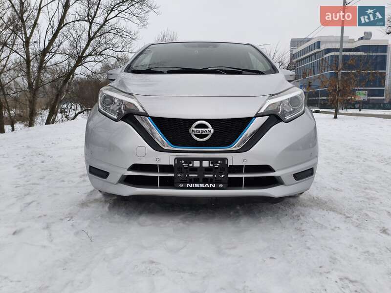 Хэтчбек Nissan Note 2020 в Киеве