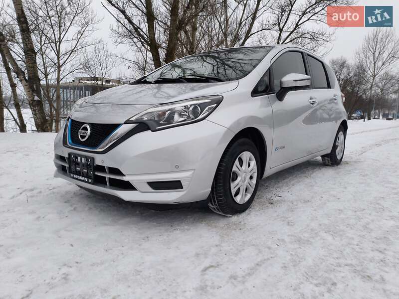 Хэтчбек Nissan Note 2020 в Киеве