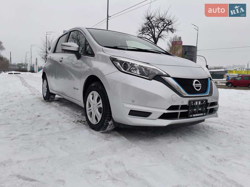 Хэтчбек Nissan Note 2020 в Киеве