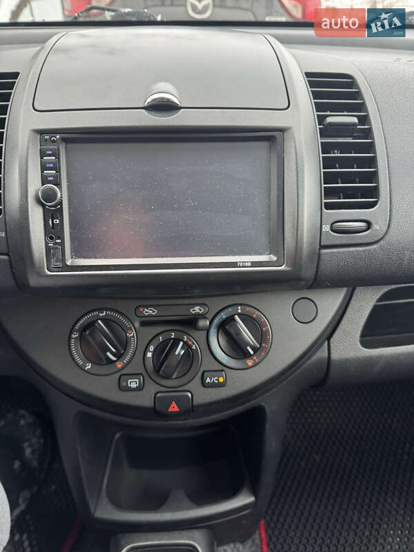 Хэтчбек Nissan Note 2007 в Красилове фото 13 Хэтчбек Nissan Note 2007 в Красилове