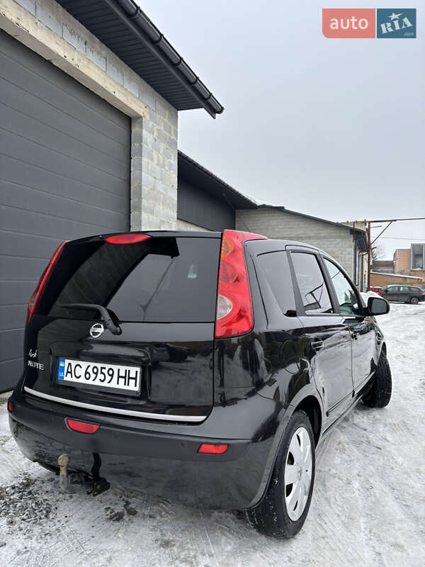 Хэтчбек Nissan Note 2006 в Ровно
