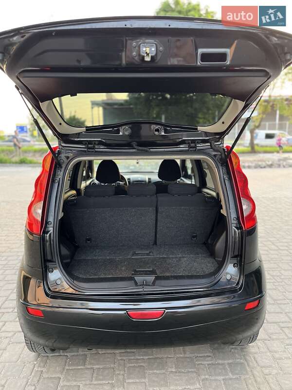 Хэтчбек Nissan Note 2006 в Киеве
