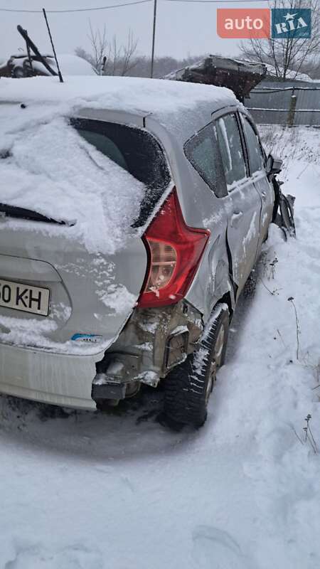 Хетчбек Nissan Note 2014 в Бердичеві