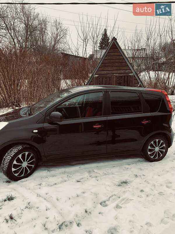 Хетчбек Nissan Note 2007 в Бару