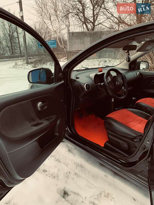 Хетчбек Nissan Note 2007 в Бару