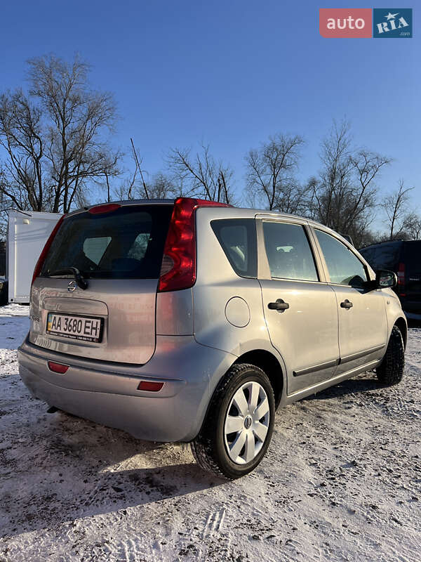 Хэтчбек Nissan Note 2007 в Черкассах
