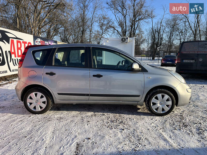 Хэтчбек Nissan Note 2007 в Черкассах