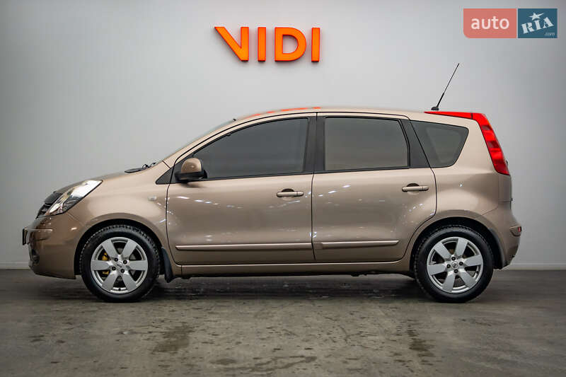 Хетчбек Nissan Note 2007 в Києві