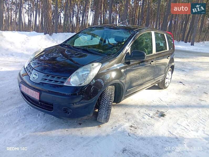 Хэтчбек Nissan Note 2007 в Житомире