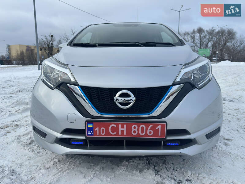 Хэтчбек Nissan Note 2019 в Киеве