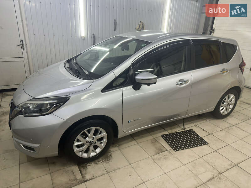 Хэтчбек Nissan Note 2019 в Киеве