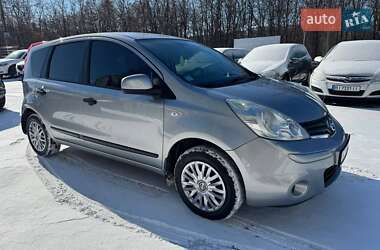 Хэтчбек Nissan Note 2012 в Полтаве