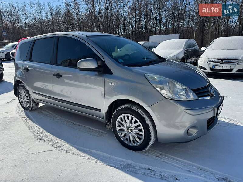 Nissan Note 2012
