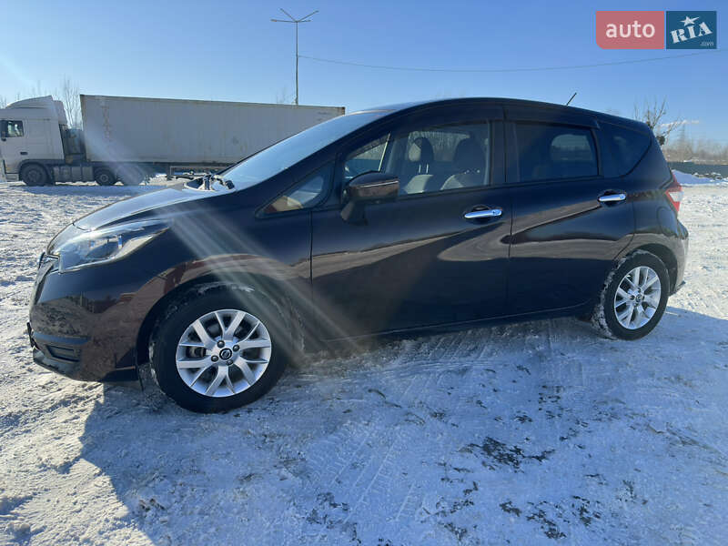Хэтчбек Nissan Note 2019 в Киеве
