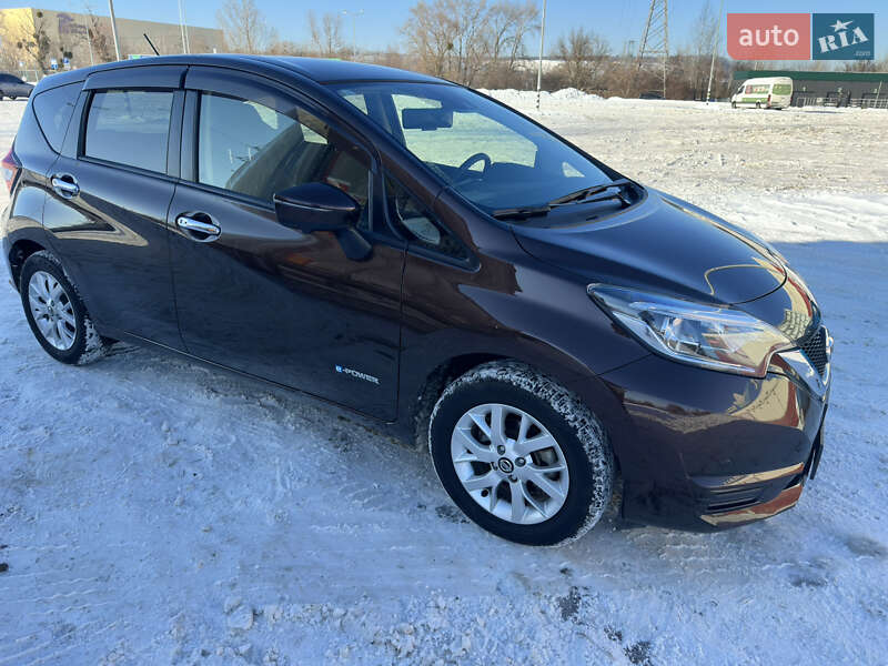 Хэтчбек Nissan Note 2019 в Киеве