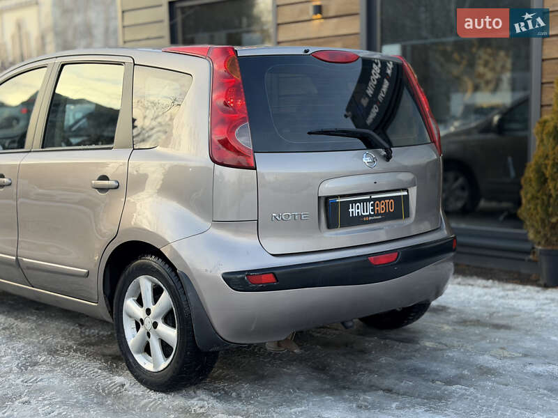 Хетчбек Nissan Note 2006 в Шептицькому