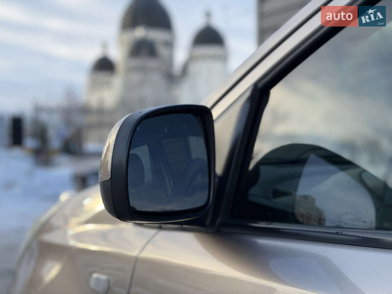 Хетчбек Nissan Note 2006 в Шептицькому