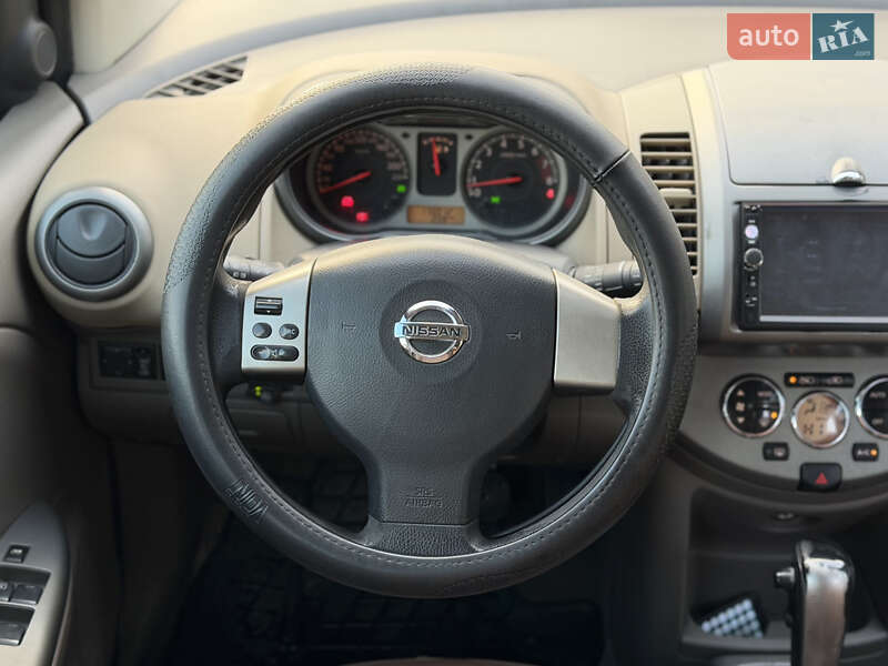 Хетчбек Nissan Note 2006 в Шептицькому