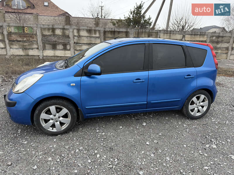 Хэтчбек Nissan Note 2006 в Каменском фото 4 Хэтчбек Nissan Note 2006 в Каменском
