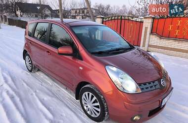 Хэтчбек Nissan Note 2007 в Яготине
