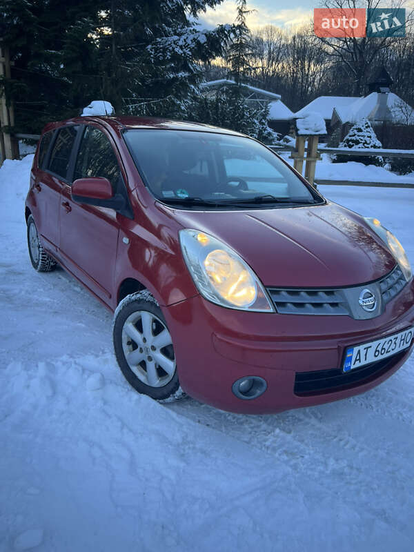 Хэтчбек Nissan Note 2008 в Коломые