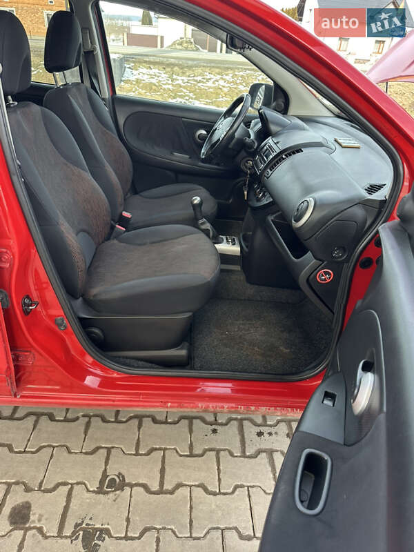 Хетчбек Nissan Note 2012 в Городку фото 10 Хетчбек Nissan Note 2012 в Городку