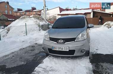 Хэтчбек Nissan Note 2010 в Тернополе