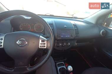 Хэтчбек Nissan Note 2010 в Тернополе