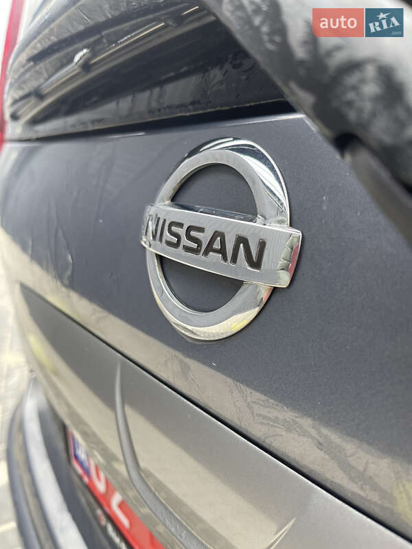 Хэтчбек Nissan Note 2011 в Кропивницком